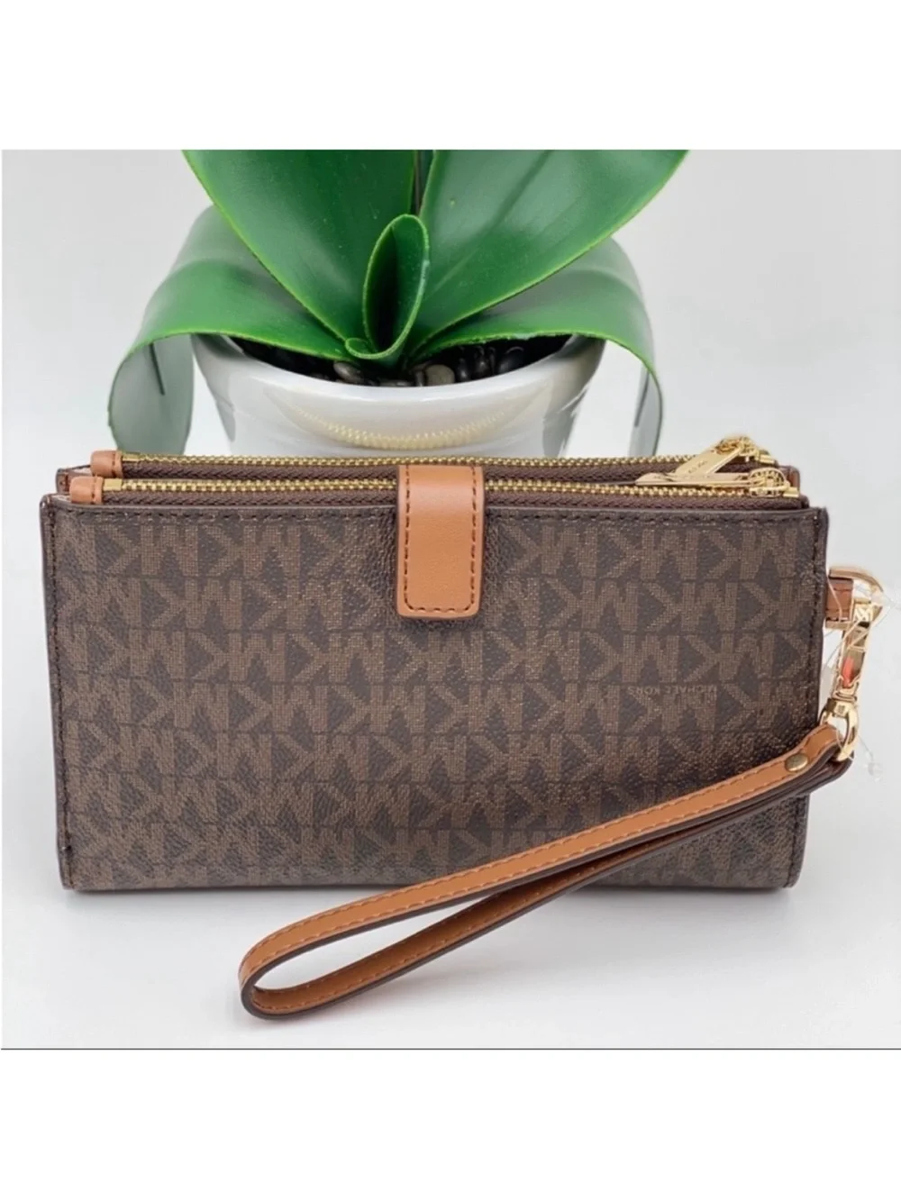 Michael Kors Jet Set Travel Double Zip Wallet Wristlet Brown